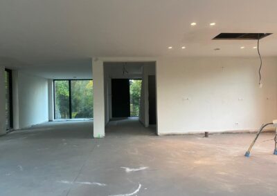 Pose d'un faux plafond en Gyproc. Linkebeek